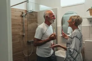La solution Rennaise idéale pour une salle de bain sécurisée et accessible à tous les âges